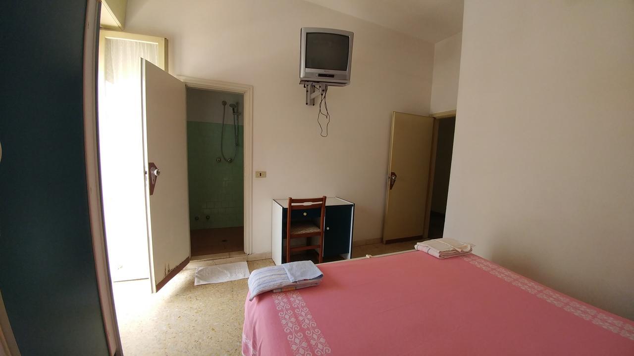 Hotel Stoccarda Rimini Ngoại thất bức ảnh